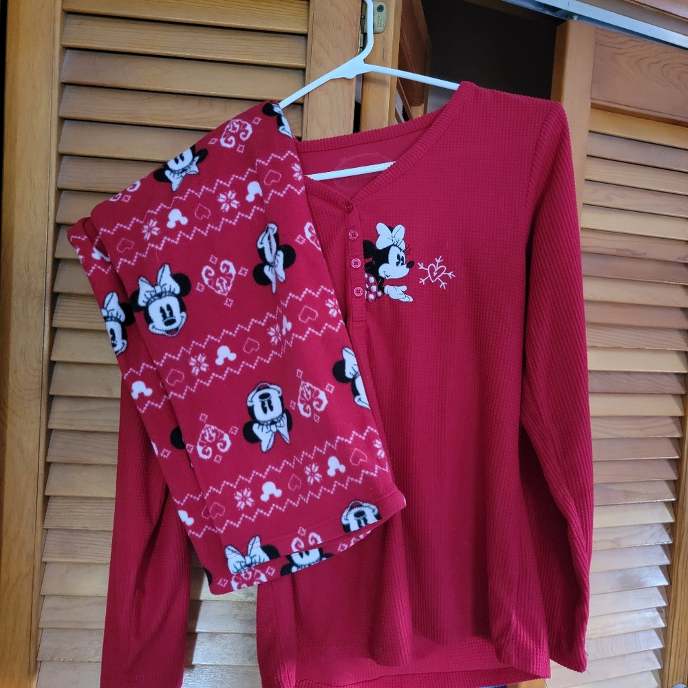 Minnie pj's